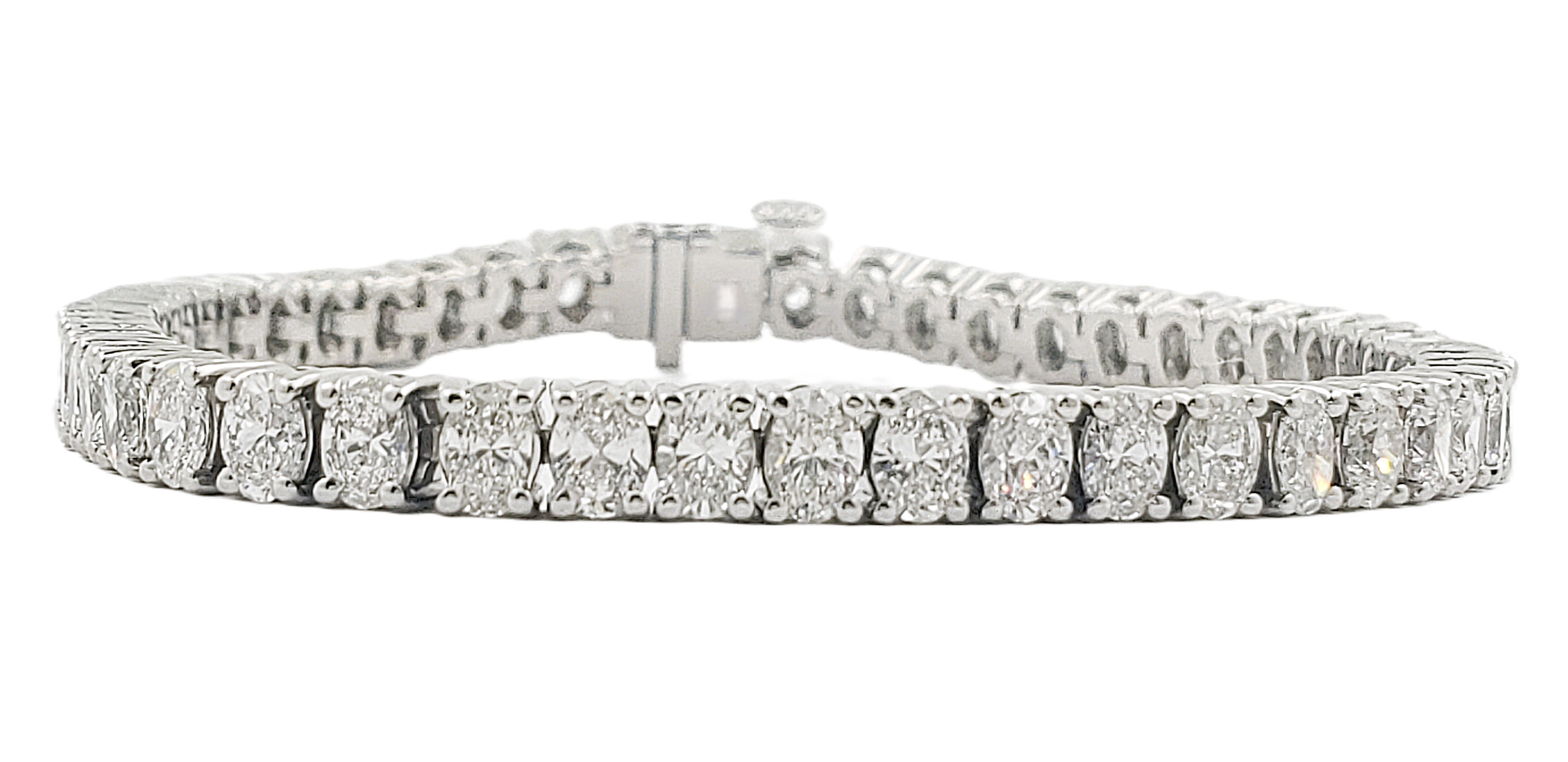 Oval Cut Diamond Tennis Bracelet - Four Prong