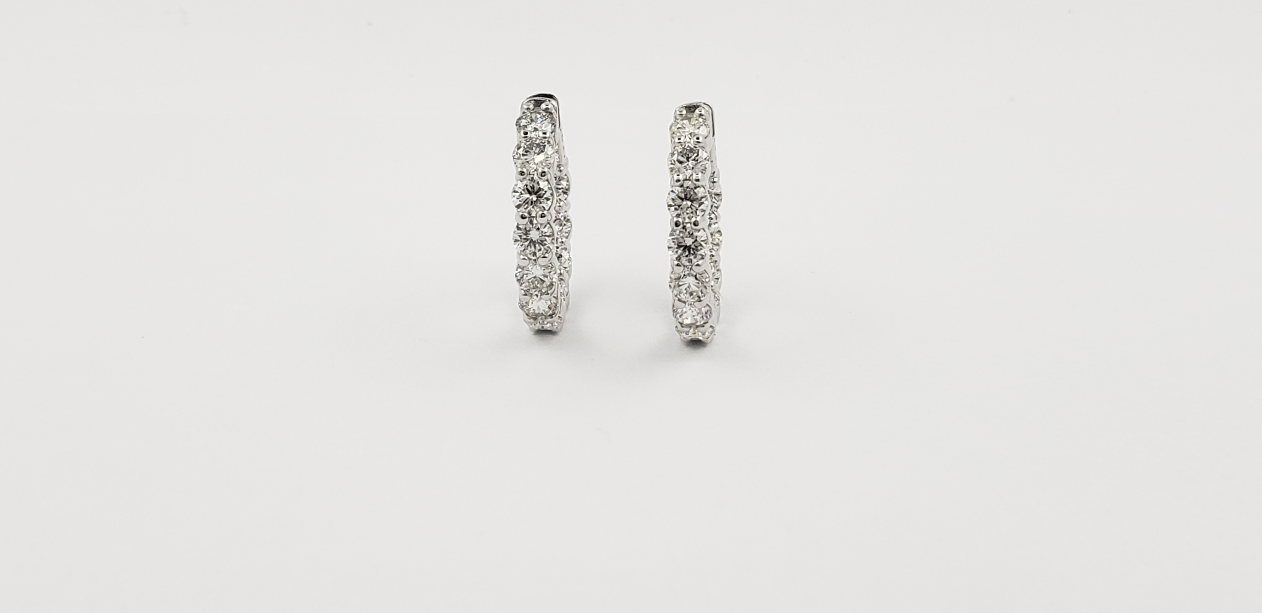 Round Shape Hoop Earrings